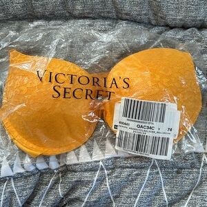NEW Victoria’s Secret 34C Bra